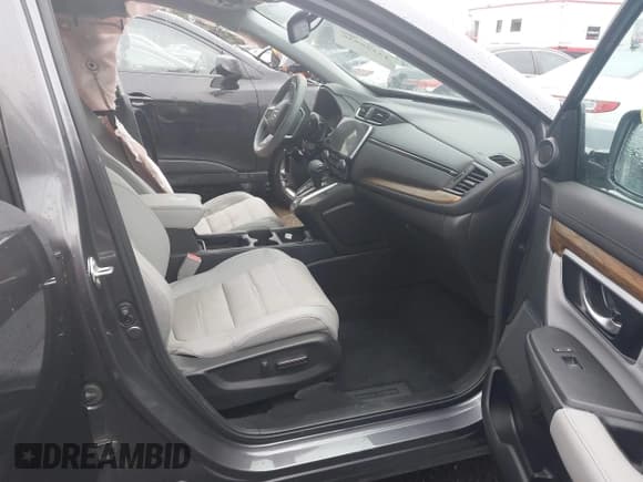 ✅ 2018 Honda CR-V EX-L • VIN: 2HKRW2H88JH688054 • Lot: 43399536. Listed on IAAI with 16,298 mi. Free auction sales archive from the USA and detailed vehicle history report at DreamBid. Image 5.