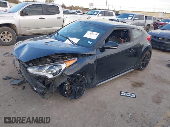✅ 2016 Hyundai Veloster Turbo Rally Edition • VIN: KMHTC6AE1GU293195 • Lot: 41176350. Wystawiony na IAAI z przebiegiem 117 088 mil. Bezpłatny archiwum sprzedaży aukcyjnych z USA i szczegółowy raport historii pojazdu na DreamBid. Zdjęcie 17.