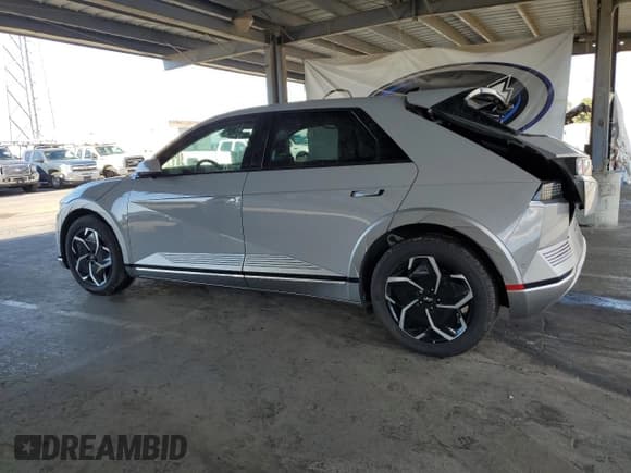 ✅ 2024 Hyundai Ioniq 5 Limited • VIN: KM8KR4DE1RU329108 • Lot: 91214985. Listed on Copart with 9,943 mi. Free auction sales archive from the USA and detailed vehicle history report at DreamBid. Image 2.