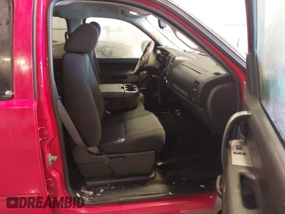 ✅ 2010 Chevrolet Silverado 1500 1HY • VIN: 3GCXKUEJ2AG214941 • Lot: 41221547. Listed on IAAI with 199,365 mi. Free auction sales archive from the USA and detailed vehicle history report at DreamBid. Image 5.