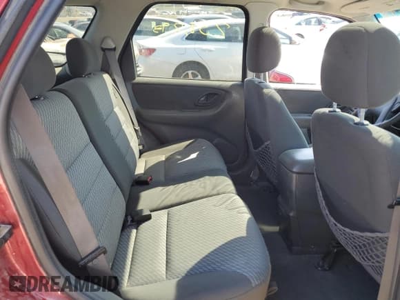 ✅ 2004 Ford Escape XLT • VIN: 1FMYU03174KB25014 • Lot: 47286444. Listed on Copart with 238,293 mi. Free auction sales archive from the USA and detailed vehicle history report at DreamBid. Image 11.