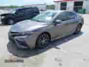 2021 Toyota Camry Hybrid SE с VIN 4T1G31AK8MU554036, выставлен на аукционе IAAI как лот 42032129 с пробегом 57 707 миль миль и . История ставок и продаж доступна на DreamBid. Изображение 2.