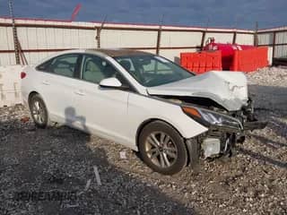 2016 Hyundai Sonata SE z VIN 5NPE24AF7GH336591, wystawiony jako IAAI lot #43367139 z przebiegiem 105 247 mil mil oraz . Historia ofert i sprzedaży dostępna na DreamBid. Obrazek 1.