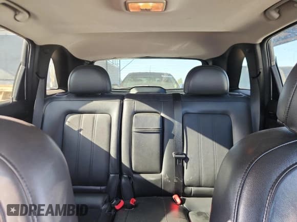 ✅ 2013 Chevrolet Captiva Sport LT • VIN: 3GNAL3EK3DS620029 • Lot: 60358165. Wystawiony na Copart z przebiegiem 103 091 mil. Bezpłatny archiwum sprzedaży aukcyjnych z USA i szczegółowy raport historii pojazdu na DreamBid. Zdjęcie 10.