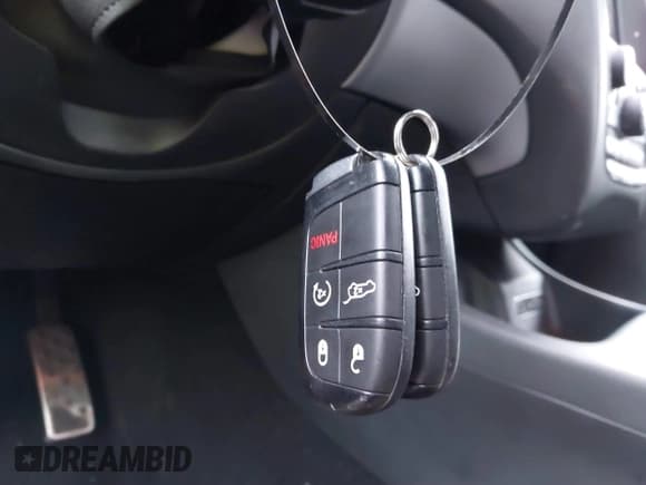 ✅ 2019 Dodge Durango R/T • VIN: 1C4SDJCT7KC652771 • Lot: 41461099. Wystawiony na IAAI z przebiegiem 123 192 mil. Bezpłatny archiwum sprzedaży aukcyjnych z USA i szczegółowy raport historii pojazdu na DreamBid. Zdjęcie 11.