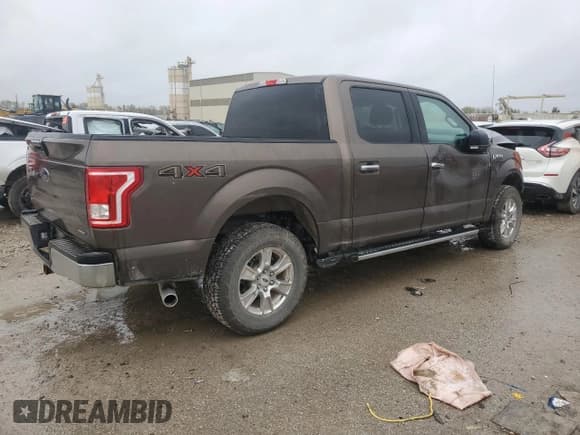 ✅ 2015 Ford F-150 XLT • VIN: 1FTEW1EF1FKE73748 • Lot: 90114235. Wystawiony na Copart z przebiegiem 52 587 mil. Bezpłatny archiwum sprzedaży aukcyjnych z USA i szczegółowy raport historii pojazdu na DreamBid. Zdjęcie 3.