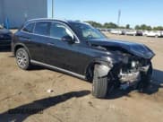 ✅ 2025 Mercedes-Benz GLC 300 • VIN: W1NKM4HB6SF355807 • Lot: 82109975. Wystawiony na Copart z przebiegiem Nie podano. Bezpłatny archiwum sprzedaży aukcyjnych z USA i szczegółowy raport historii pojazdu na DreamBid. Zdjęcie 4.