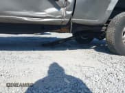 ✅ 2006 Chevrolet Silverado 2500HD Work Truck • VIN: 1GCHC23U06F122366 • Lot: 43701699. Wystawiony na IAAI z przebiegiem 330 993 mil. Bezpłatny archiwum sprzedaży aukcyjnych z USA i szczegółowy raport historii pojazdu na DreamBid. Zdjęcie 18.