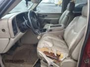 ✅ 2003 Chevrolet Suburban LT • VIN: 1GNFK16Z23J215806 • Lot: 56796355. Listed on Copart with Not provided. Free auction sales archive from the USA and detailed vehicle history report at DreamBid. Image 7.