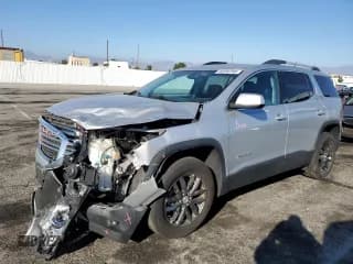 ✅ 2018 GMC Acadia SLT • VIN: 1GKKNMLSXJZ113762 • Лот: 85590785. Опубликован ранее на Copart с пробегом 23 784 миль. Бесплатный доступ к архиву аукционных продаж из США и подробный отчёт об истории автомобиля на DreamBid. Изображение 1.