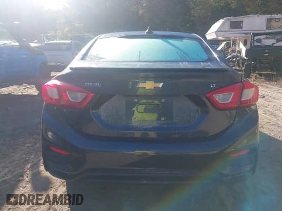 2017 Chevrolet Cruze LT with VIN 1G1BE5SM7H7274346, listed as a IAAI auction lot 43331345 with 112,128 mi miles and . Bid and sale history available at DreamBid. Image 16.