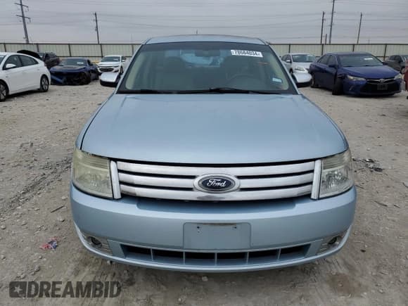 ✅ 2008 Ford Taurus Limited • VIN: 1FAHP25W68G142014 • Лот: 78684034. Опубликован ранее на Copart с пробегом 136 262 миль. Бесплатный доступ к архиву аукционных продаж из США и подробный отчёт об истории автомобиля на DreamBid. Изображение 5.