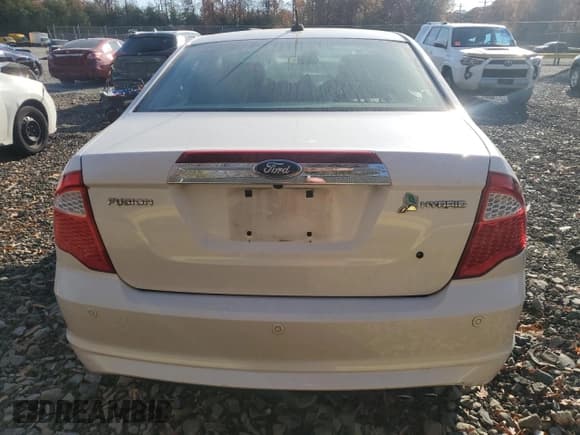 ✅ 2012 Ford Fusion Hybrid • VIN: 3FADP0L3XCR251234 • Лот: 91115445. Опубликован ранее на Copart с пробегом 110 774 миль. Бесплатный доступ к архиву аукционных продаж из США и подробный отчёт об истории автомобиля на DreamBid. Изображение 6.