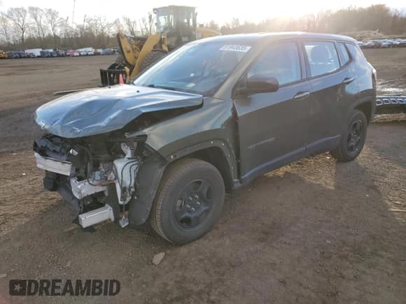 ✅ 2018 Jeep Compass Sport • VIN: 3C4NJCAB8JT409596 • Лот: 91943635. Опубликован ранее на Copart с пробегом 63 484 миль. Бесплатный доступ к архиву аукционных продаж из США и подробный отчёт об истории автомобиля на DreamBid. Изображение 1.