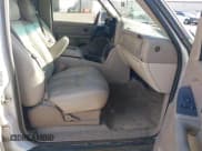 ✅ 2004 Chevrolet Tahoe LS • VIN: 1GNEC13Z04R230479 • Lot: 43699396. Listed on IAAI with 245,357 mi. Free auction sales archive from the USA and detailed vehicle history report at DreamBid. Image 5.