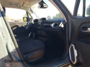 ✅ 2018 Jeep Renegade Upland • VIN: ZACCJBAB8JPH09079 • Lot: 43499957. Wystawiony na IAAI z przebiegiem 66 376 mil. Bezpłatny archiwum sprzedaży aukcyjnych z USA i szczegółowy raport historii pojazdu na DreamBid. Zdjęcie 5.