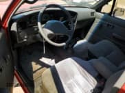 ✅ 1992 Toyota Pickup DLX • VIN: JT4VN13D8N5073008 • Lot: 68039655. Wystawiony na Copart z przebiegiem 168 749 mil. Bezpłatny archiwum sprzedaży aukcyjnych z USA i szczegółowy raport historii pojazdu na DreamBid. Zdjęcie 8.