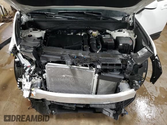 ✅ 2025 Hyundai Santa Fe SE • VIN: 5NMP1DGL9SH084003 • Lot: 50089015. Listed on Copart with 1,545 mi. Free auction sales archive from the USA and detailed vehicle history report at DreamBid. Image 11.