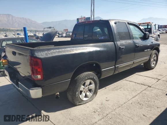 ✅ 2003 Dodge 1500 ST • VIN: 1D7HA18N73S165256 • Лот: 75930864. Опубликован ранее на Copart с пробегом Не указан. Бесплатный доступ к архиву аукционных продаж из США и подробный отчёт об истории автомобиля на DreamBid. Изображение 3.
