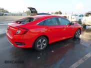 ✅ 2021 Honda Civic LX • VIN: 2HGFC2F61MH535513 • Lot: 43541753. Wystawiony na IAAI z przebiegiem 88 202 mil. Bezpłatny archiwum sprzedaży aukcyjnych z USA i szczegółowy raport historii pojazdu na DreamBid. Zdjęcie 4.