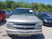 ✅ 2004 Chevrolet Suburban Z71 • VIN: 3GNFK16Z14G122679 • Lot: 41979958. Wystawiony na IAAI z przebiegiem 238 912 mil. Bezpłatny archiwum sprzedaży aukcyjnych z USA i szczegółowy raport historii pojazdu na DreamBid. Zdjęcie 6.