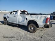 ✅ 2015 Ram 2500 Tradesman • VIN: 3C6MR5AJ1FG636787 • Lot: 52293355. Wystawiony na Copart z przebiegiem Nie podano. Bezpłatny archiwum sprzedaży aukcyjnych z USA i szczegółowy raport historii pojazdu na DreamBid. Zdjęcie 2.