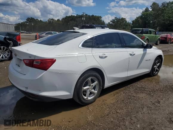 2016 Chevrolet Malibu LS z VIN 1G1ZC5ST9GF189444, wystawiony jako Copart lot #84464015 z przebiegiem 198 780 mil mil oraz Szkoda całkowita • Salvage title. Historia ofert i sprzedaży dostępna na DreamBid. Obrazek 3.