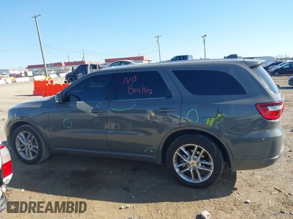 ✅ 2021 Dodge Durango GT Plus • VIN: 1C4RDHDG0MC608073 • Lot: 43677471. Wystawiony na IAAI z przebiegiem 102 289 mil. Bezpłatny archiwum sprzedaży aukcyjnych z USA i szczegółowy raport historii pojazdu na DreamBid. Zdjęcie 14.