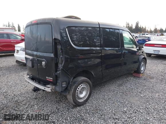 ✅ 2019 Ram ProMaster City Cargo Tradesman • VIN: ZFBHRFAB1K6M89071 • Lot: 43751491. Listed on IAAI with 184,297 mi. Free auction sales archive from the USA and detailed vehicle history report at DreamBid. Image 4.