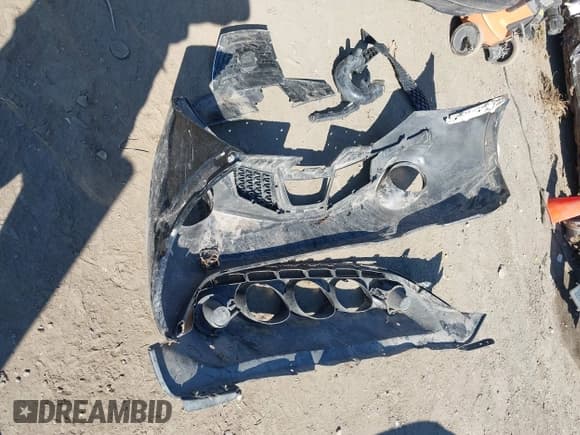 ✅ 2014 Nissan Juke S • VIN: JN8AF5MR1ET450940 • Lot: 38801607. Listed on IAAI with 157,565 mi. Free auction sales archive from the USA and detailed vehicle history report at DreamBid. Image 11.