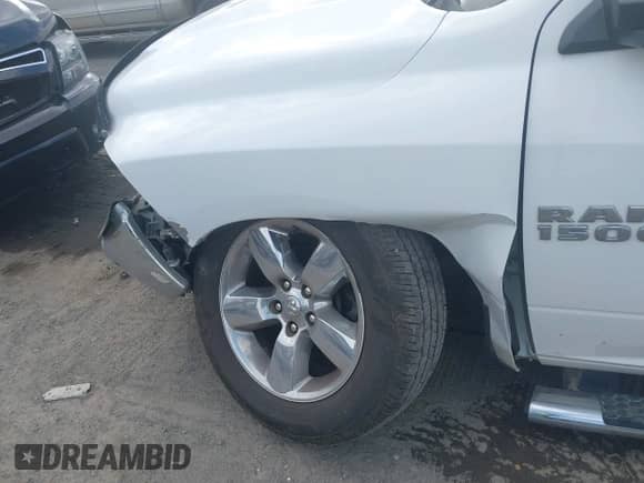 2016 Ram 1500 Big Horn with VIN 1C6RR6LG6GS208415, listed as a IAAI auction lot 41800900 with 214,732 mi miles and . Bid and sale history available at DreamBid. Image 6.