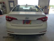 ✅ 2015 Hyundai Sonata Sport • VIN: 5NPE34AB4FH183953 • Lot: 69575695. Wystawiony na Copart z przebiegiem 125 105 mil. Bezpłatny archiwum sprzedaży aukcyjnych z USA i szczegółowy raport historii pojazdu na DreamBid. Zdjęcie 6.