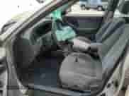 2005 Hyundai Elantra GLS с VIN KMHDN46D35U929437, выставлен на аукционе Copart как лот 66130224 с пробегом Не указан миль и Списание • Salvage title. История ставок и продаж доступна на DreamBid. Изображение 7.