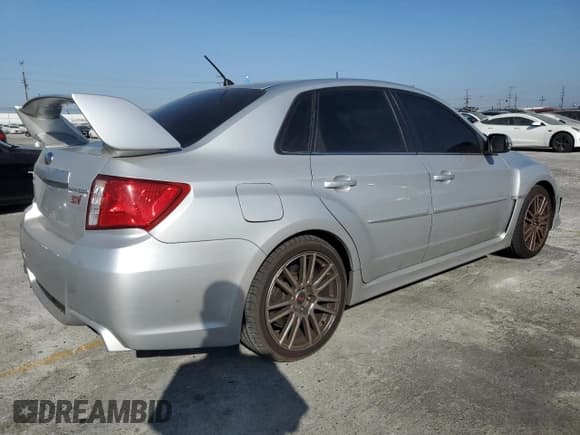 ✅ 2011 Subaru WRX WRX STI • VIN: JF1GV8J69BL513658 • Лот: 57166325. Опубликован ранее на Copart с пробегом 70 978 миль. Бесплатный доступ к архиву аукционных продаж из США и подробный отчёт об истории автомобиля на DreamBid. Изображение 3.