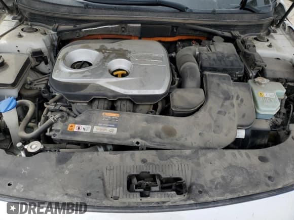 ✅ 2017 Hyundai Sonata SE • VIN: KMHE24L31HA061419 • Lot: 70518885. Listed on Copart with 70,889 mi. Free auction sales archive from the USA and detailed vehicle history report at DreamBid. Image 11.