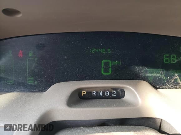 ✅ 2000 Mercury Grand Marquis LS • VIN: 2MEFM75W0YX609864 • Lot: 82039195. Wystawiony na Copart z przebiegiem 112 446 mil. Bezpłatny archiwum sprzedaży aukcyjnych z USA i szczegółowy raport historii pojazdu na DreamBid. Zdjęcie 9.