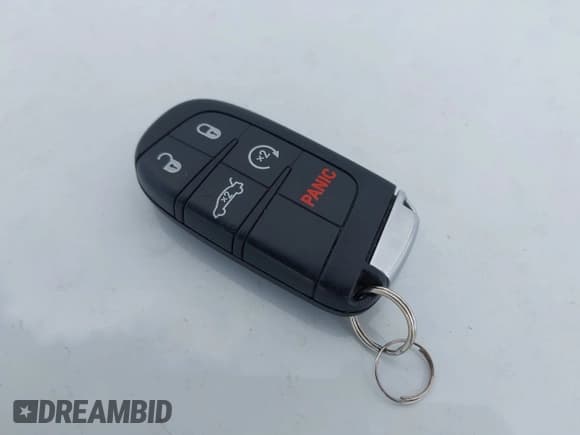 ✅ 2015 Chrysler 200 S • VIN: 1C3CCCDG3FN727582 • Лот: 43531865. Опубликован ранее на IAAI с пробегом 115 437 миль. Бесплатный доступ к архиву аукционных продаж из США и подробный отчёт об истории автомобиля на DreamBid. Изображение 11.