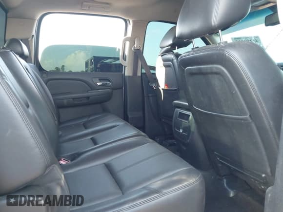 ✅ 2012 Chevrolet Silverado 2500HD LTZ • VIN: 1GC1KYE85CF175082 • Lot: 43259325. Listed on IAAI with Not provided. Free auction sales archive from the USA and detailed vehicle history report at DreamBid. Image 8.