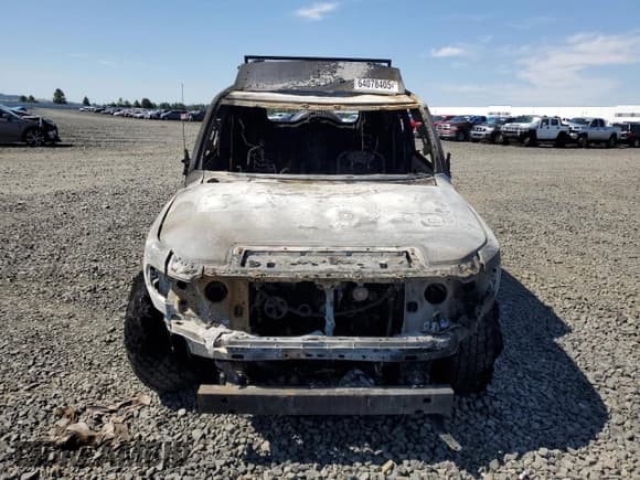 ✅ 2010 Toyota FJ Cruiser • VIN: JTEBU4BF1AK097359 • Lot: 64078405. Listed on Copart with Not provided. Free auction sales archive from the USA and detailed vehicle history report at DreamBid. Image 5.