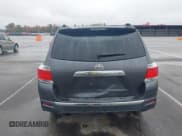 ✅ 2013 Toyota Highlander Limited • VIN: 5TDYK3EH9DS133355 • Лот: 43546975. Опубликован ранее на IAAI с пробегом 139 908 миль. Бесплатный доступ к архиву аукционных продаж из США и подробный отчёт об истории автомобиля на DreamBid. Изображение 16.