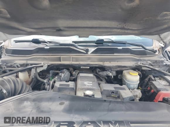 ✅ 2020 Ram 2500 Tradesman • VIN: 3C6UR4HL4LG266478 • Lot: 42508474. Listed on IAAI with 125,048 mi. Free auction sales archive from the USA and detailed vehicle history report at DreamBid. Image 10.