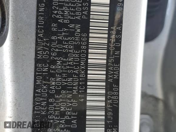 2021 Toyota Camry LE z VIN 4T1C11BKXMU038666, wystawiony jako Copart lot #68346185 z przebiegiem 212 141 mil mil oraz Szkoda całkowita • Salvage title. Historia ofert i sprzedaży dostępna na DreamBid. Obrazek 13.