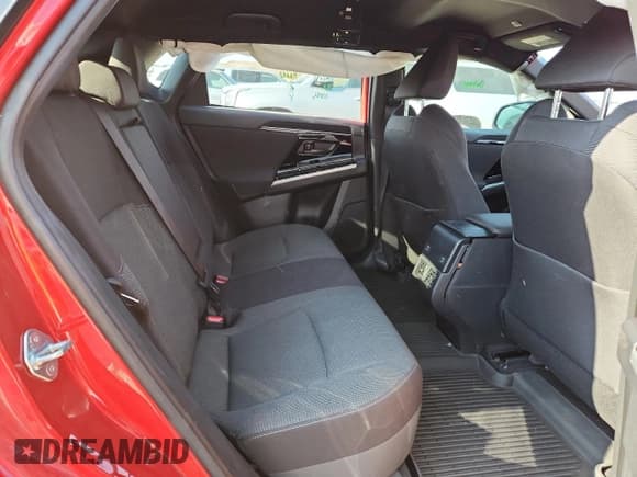 ✅ 2024 Subaru Solterra Limited • VIN: JTMABABA5RA079313 • Lot: 71551055. Wystawiony na Copart z przebiegiem 13 834 mil. Bezpłatny archiwum sprzedaży aukcyjnych z USA i szczegółowy raport historii pojazdu na DreamBid. Zdjęcie 10.