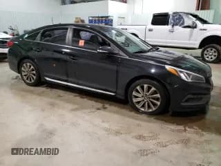 ✅ 2016 Hyundai Sonata Sport • VIN: 5NPE34AF6GH428000 • Лот: 38023603. Опубликован ранее на Copart с пробегом 110 726 миль. Бесплатный доступ к архиву аукционных продаж из США и подробный отчёт об истории автомобиля на DreamBid. Изображение 4.