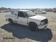 ✅ 2001 GMC Sonoma SLS • VIN: 1GTCS14W31K120814 • Lot: 77195514. Listed on Copart with 267,181 mi. Free auction sales archive from the USA and detailed vehicle history report at DreamBid. Image 4.