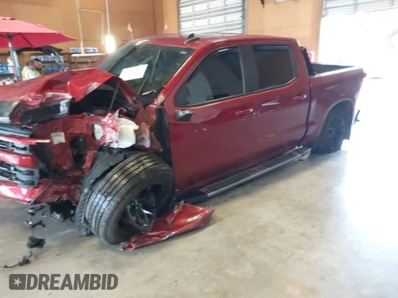 ✅ 2022 Chevrolet Silverado 1500 RST • VIN: 3GCUDEED0NG538893 • Lot: 42880421. Wystawiony na IAAI z przebiegiem Nie podano. Bezpłatny archiwum sprzedaży aukcyjnych z USA i szczegółowy raport historii pojazdu na DreamBid. Zdjęcie 2.