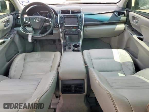 ✅ 2015 Toyota Camry XSE • VIN: 4T1BK1FK1FU562889 • Лот: 67646815. Опубликован ранее на Copart с пробегом 121 135 миль. Бесплатный доступ к архиву аукционных продаж из США и подробный отчёт об истории автомобиля на DreamBid. Изображение 8.