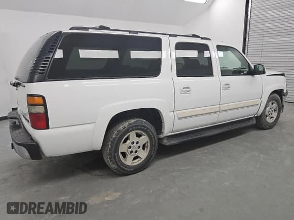 ✅ 2005 Chevrolet Suburban LT • VIN: 3GNEC16Z35G269046 • Лот: 47538425. Опубликован ранее на Copart с пробегом 278 199 миль. Бесплатный доступ к архиву аукционных продаж из США и подробный отчёт об истории автомобиля на DreamBid. Изображение 3.