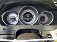 ✅ 2014 Mercedes-Benz C 250 • VIN: WDDGJ4HB5EG190147 • Lot: 66263525. Wystawiony na Copart z przebiegiem 135 088 mil. Bezpłatny archiwum sprzedaży aukcyjnych z USA i szczegółowy raport historii pojazdu na DreamBid. Zdjęcie 9.