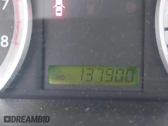 ✅ 2008 Chevrolet Aveo LT • VIN: KL1TG56668B240775 • Lot: 40971975. Wystawiony na IAAI z przebiegiem 137 900 mil. Bezpłatny archiwum sprzedaży aukcyjnych z USA i szczegółowy raport historii pojazdu na DreamBid. Zdjęcie 7.